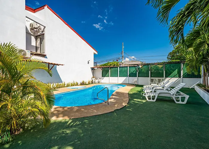 1 Mi To Beach: Playas Del Coco W/ Pool Appartement